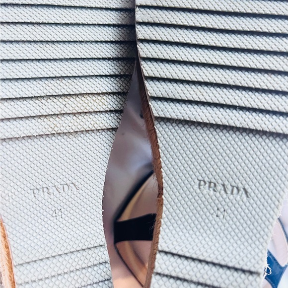 Prada - Picture 9 of 10